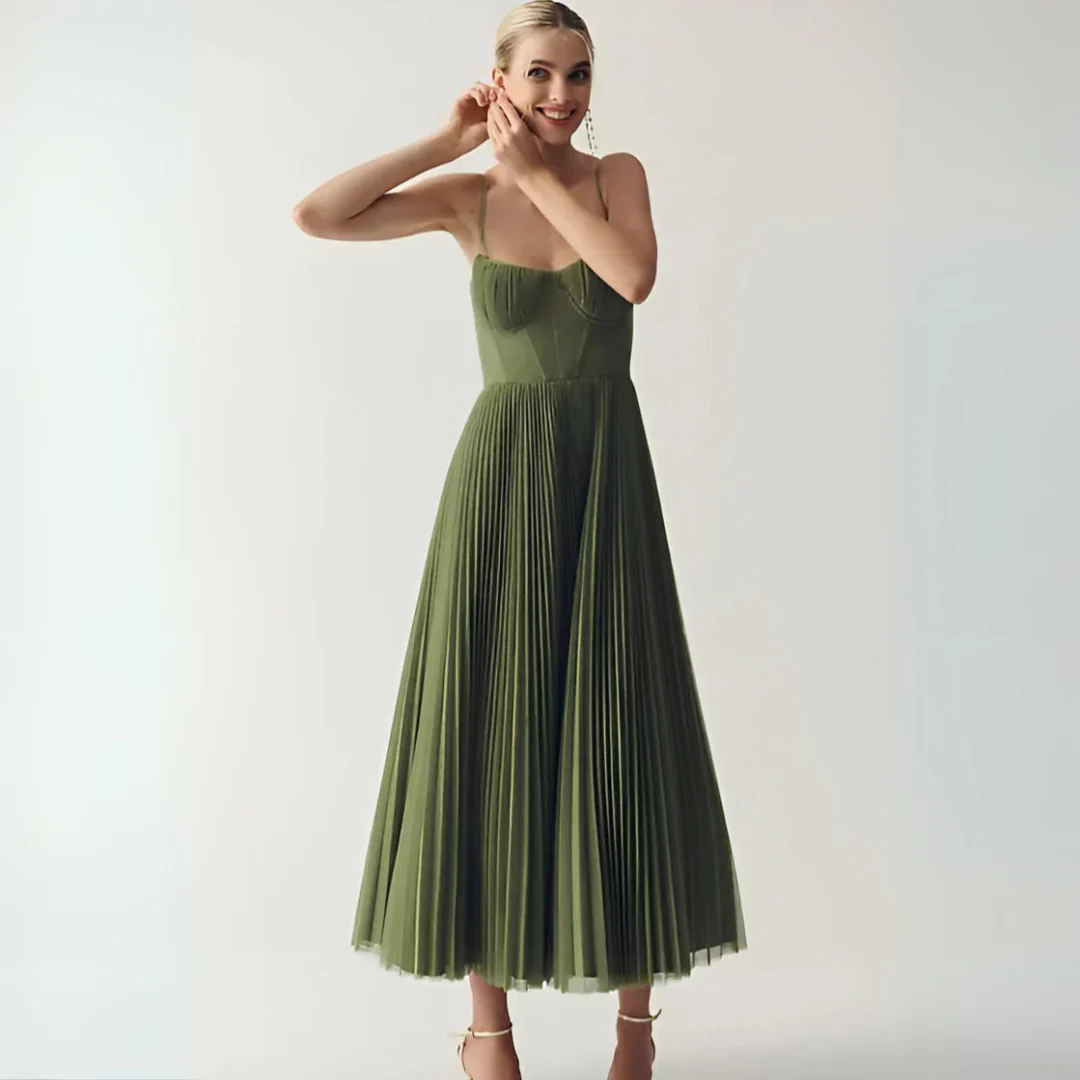 Pleated Tulle Corset Midi Dress for Elegant Evenings