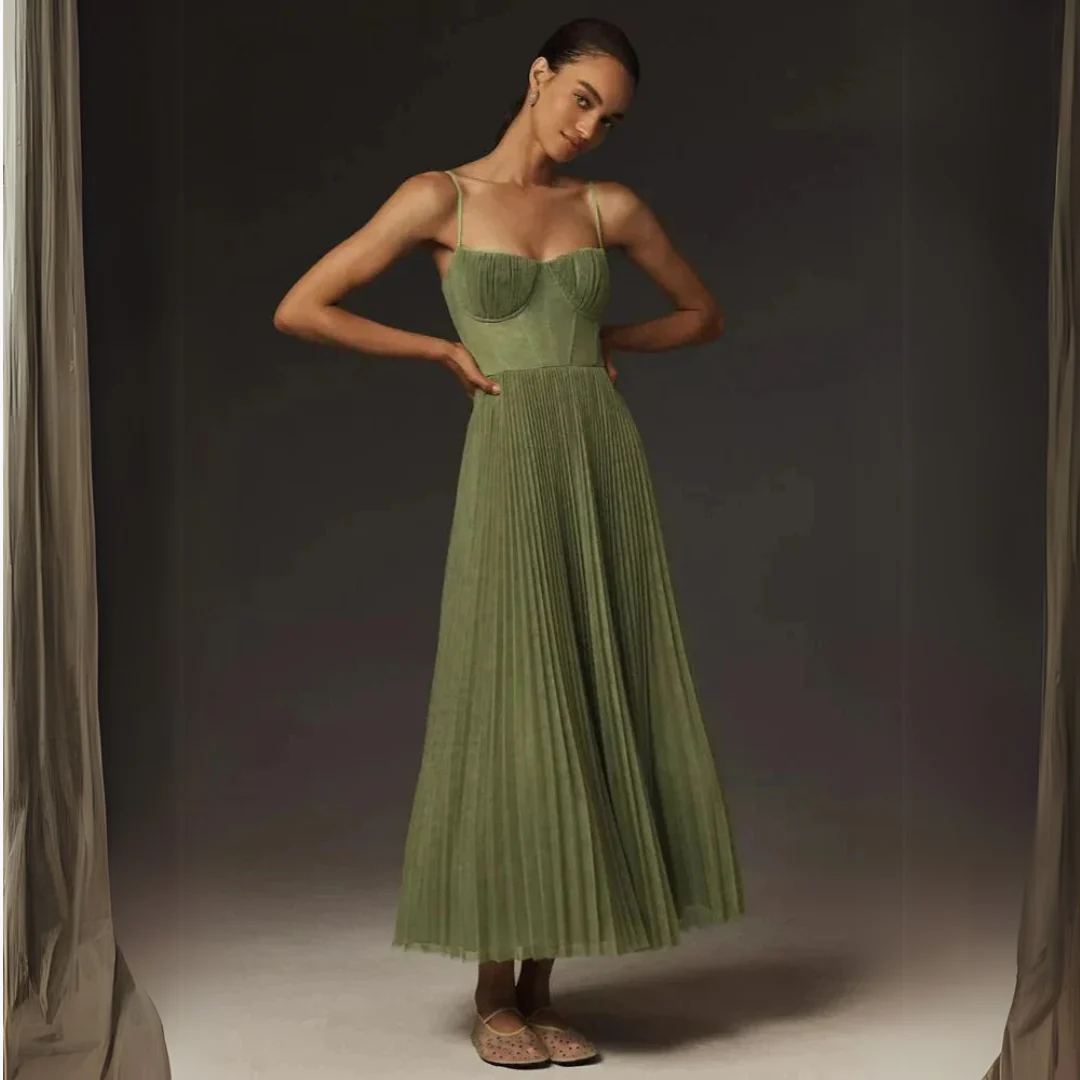 Pleated Tulle Corset Midi Dress for Elegant Evenings
