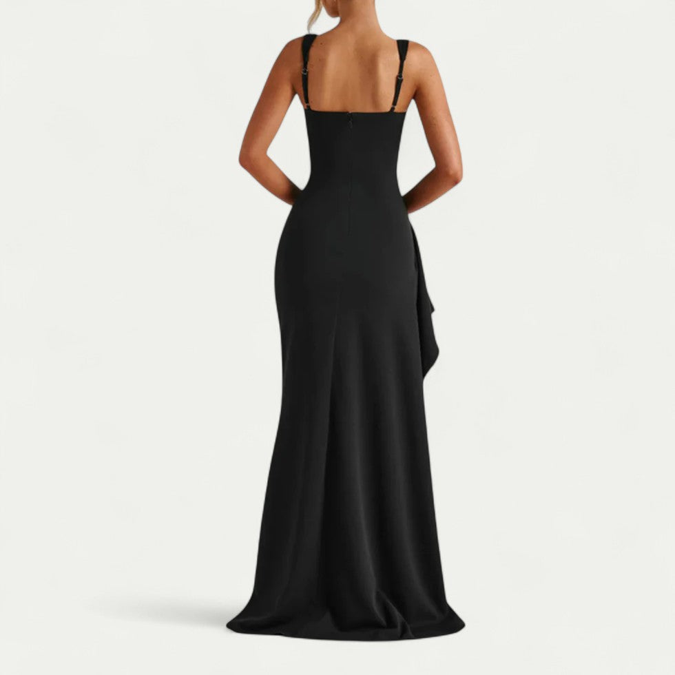 Elegant Maxi Dress with Thigh Split for Evening Glamour