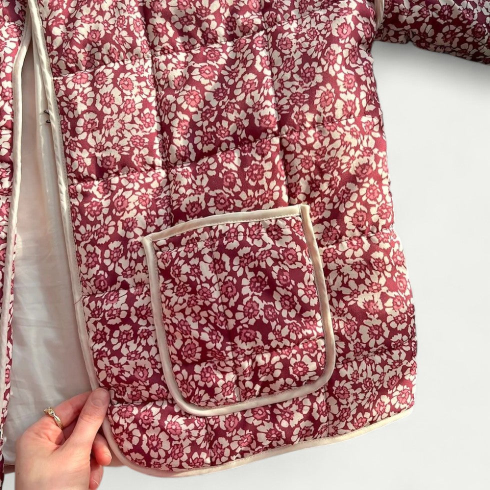 Lightweight Quilted Floral Jacket with Front Pockets