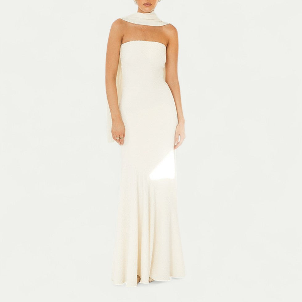Strapless Ribbed Maxi Dress for Wedding and Evening Glamour