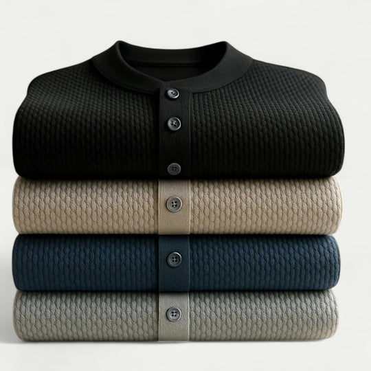 Knitted Short Sleeve Polo Shirt with Textured Weave Design