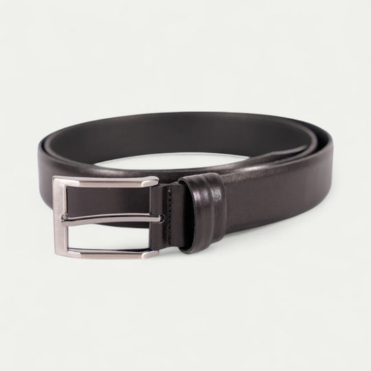 Men's Leather Belt with Polished Buckle for Formal Styling