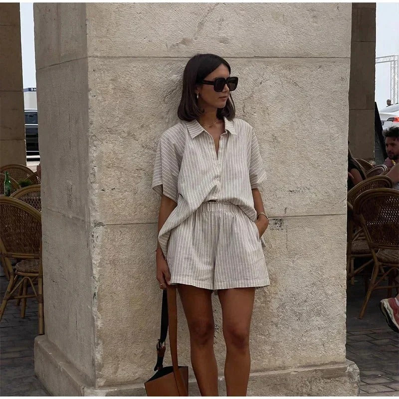 Relaxed Cotton Co Ord Set with Striped Summer Look