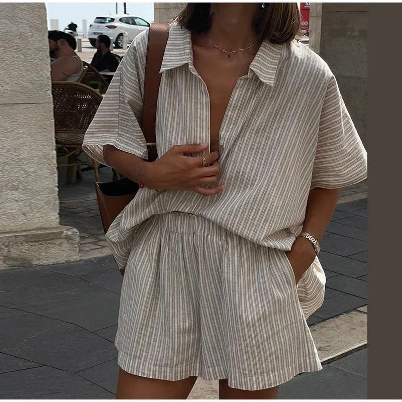 Relaxed Cotton Co Ord Set with Striped Summer Look