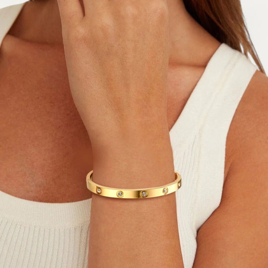 Elegant Bangle Bracelet with Sparkling Crystal Accents